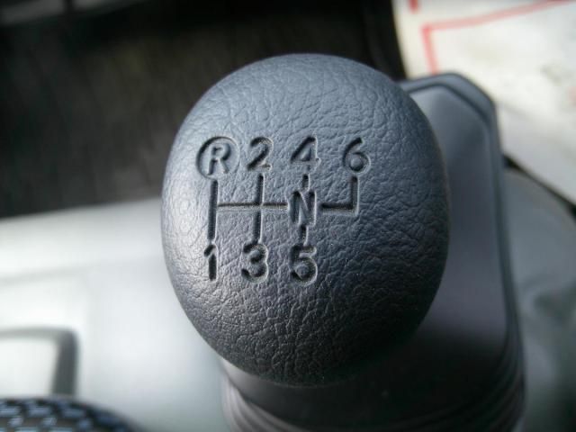 HINO DUTRO 2025 Image 31