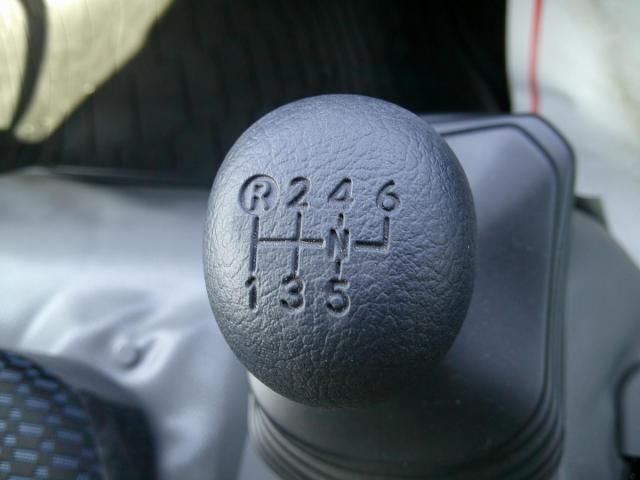 HINO DUTRO 2025 Image 31