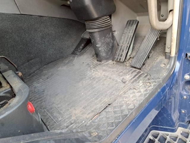 MITSUBISHI FUSOU SUPER GREAT 2017 Image 31