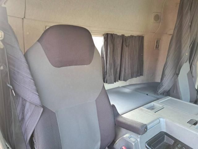 MITSUBISHI FUSOU SUPER GREAT 2017 Image 31