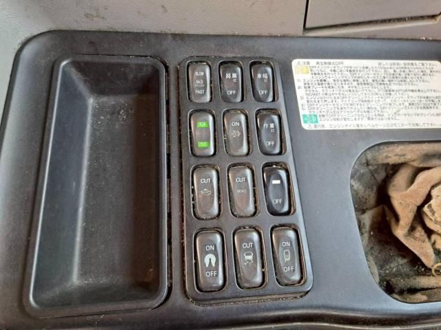 MITSUBISHI FUSOU SUPER GREAT 2017 Image 31