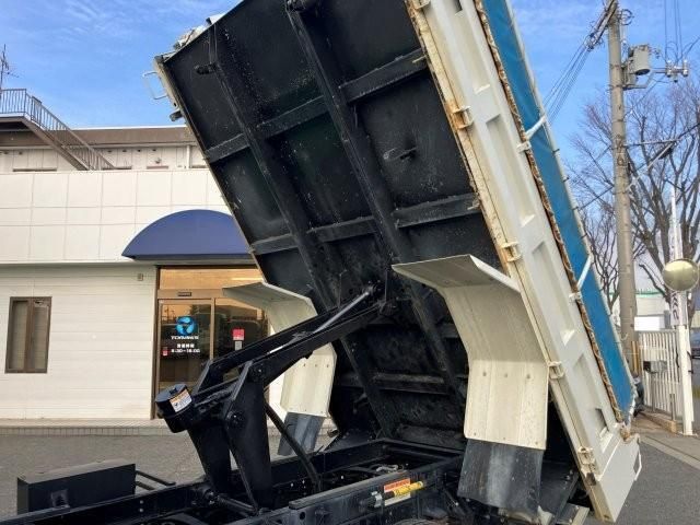 ISUZU FORWARD 2023 Image 31