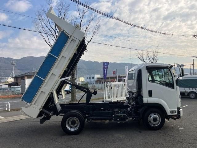 ISUZU FORWARD 2023 Image 31