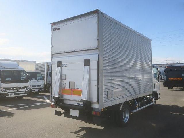 ISUZU ELF 2019 Image 31