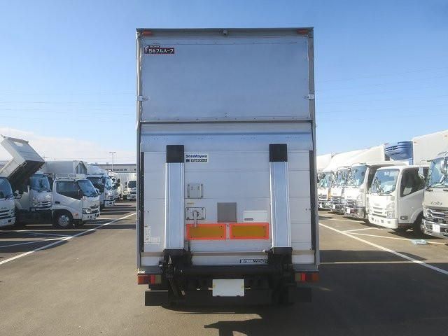 ISUZU ELF 2019 Image 31