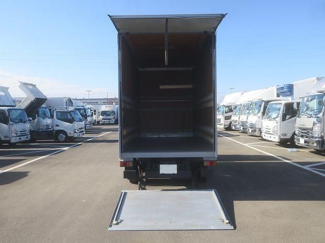 ISUZU ELF 2019 Image 31