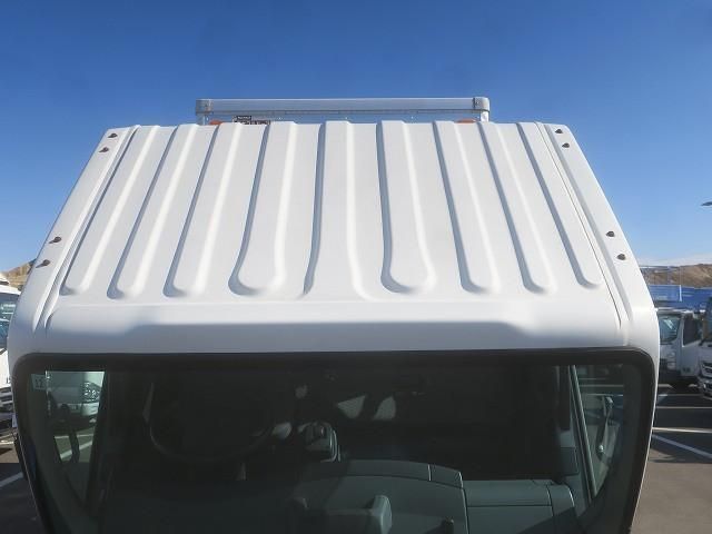 ISUZU ELF 2019 Image 31