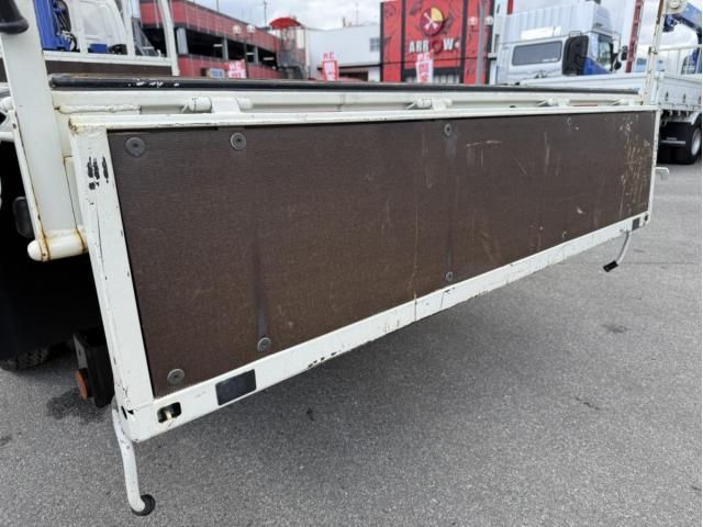 HINO DUTRO 2024 Image 31