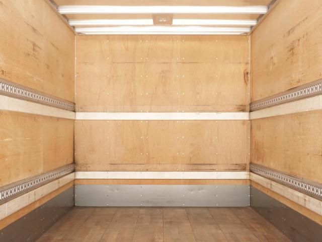 MITSUBISHI FUSOU FIGHTER 2015 Image 31