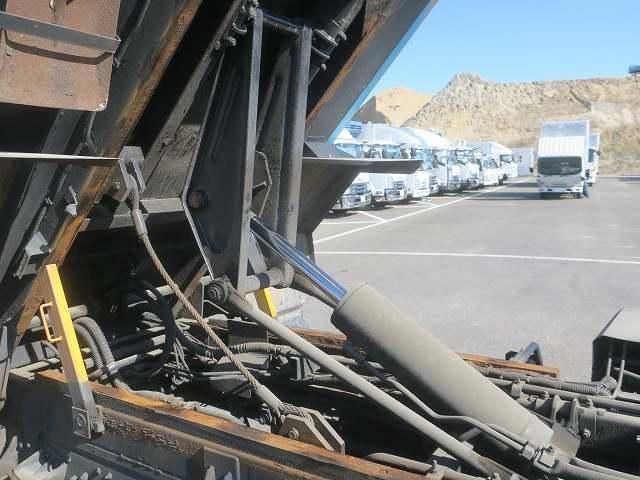 HINO RANGER 2014 Image 31