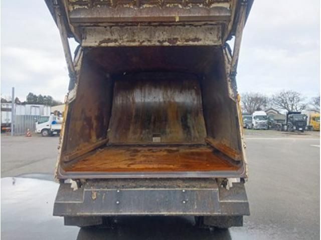 HINO DUTRO 2020 Image 31