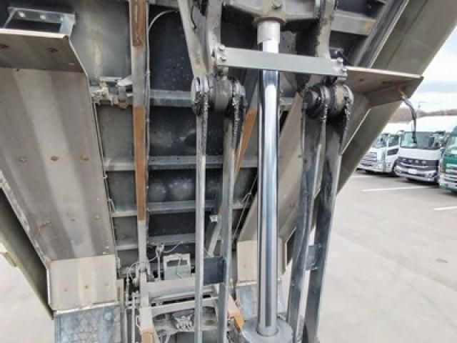 ISUZU GIGA 2019 Image 31