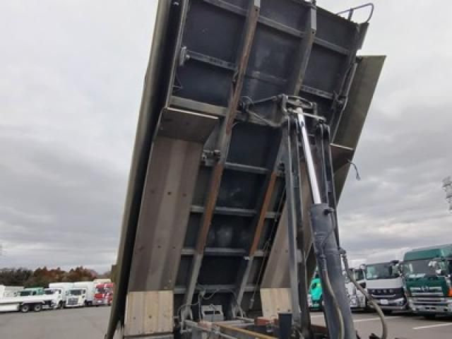 ISUZU GIGA 2019 Image 31