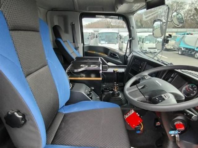 ISUZU GIGA 2019 Image 31