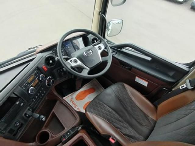 HINO PROFIA 2019 Image 31