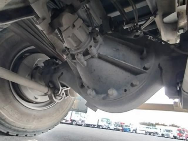 ISUZU GIGA 2018 Image 31