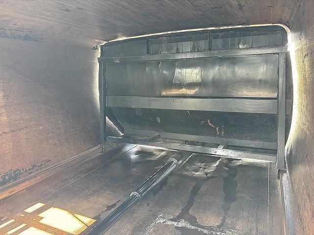 MITSUBISHI CANTER 2006 Image 31