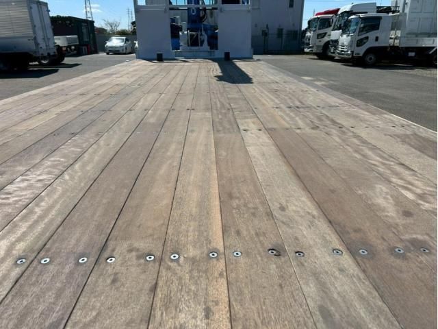 MITSUBISHI FUSOU SUPER GREAT 2013 Image 31