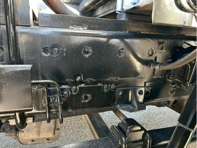 MITSUBISHI FUSOU SUPER GREAT 2013 Image 31