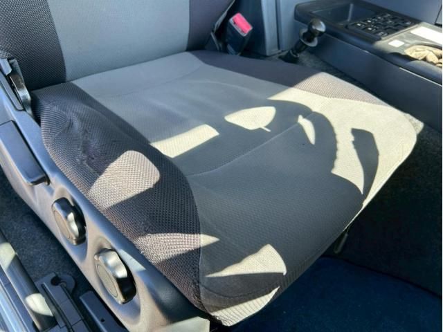 MITSUBISHI FUSOU SUPER GREAT 2013 Image 31