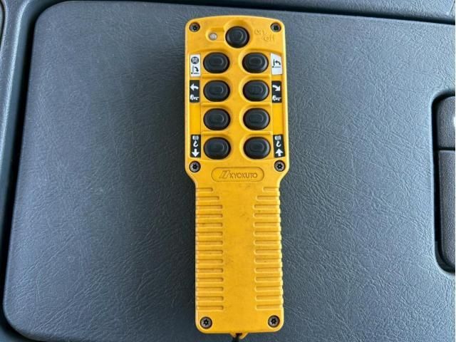 MITSUBISHI FUSOU SUPER GREAT 2013 Image 31