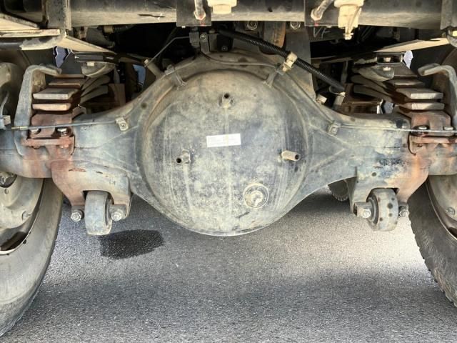 MITSUBISHI FUSOU SUPER GREAT 2016 Image 31