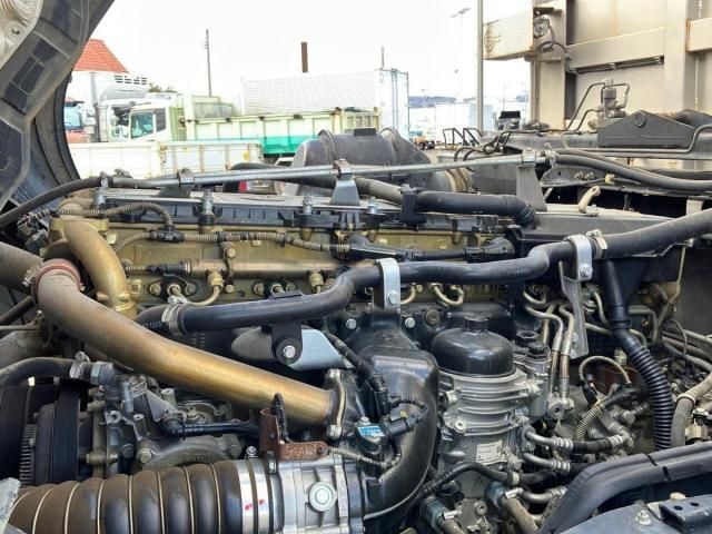 MITSUBISHI FUSOU SUPER GREAT 2016 Image 31