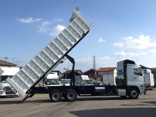 MITSUBISHI FUSOU SUPER GREAT 2025 Image 31