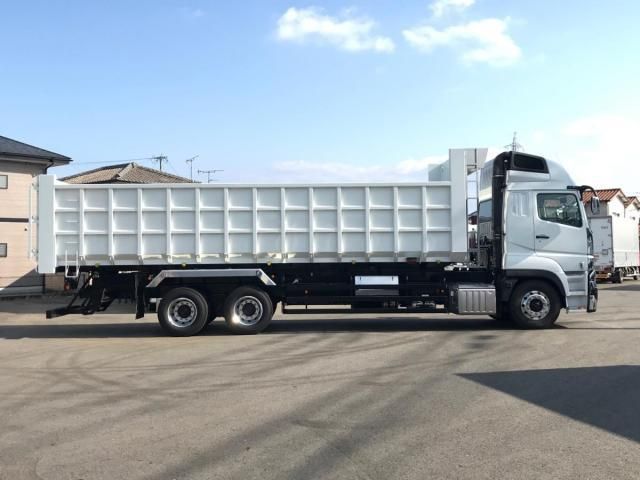 MITSUBISHI FUSOU SUPER GREAT 2025 Image 31