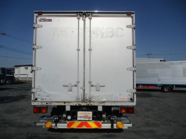 ISUZU FORWARD 2012 Image 31