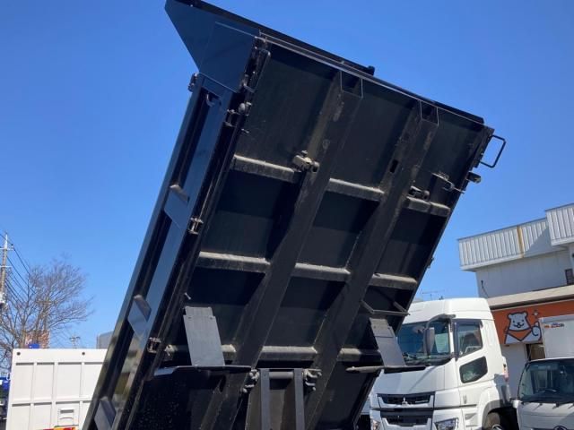 MITSUBISHI CANTER 2022 Image 31