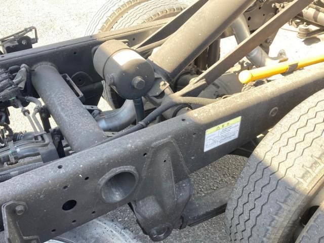 MITSUBISHI CANTER 2022 Image 31