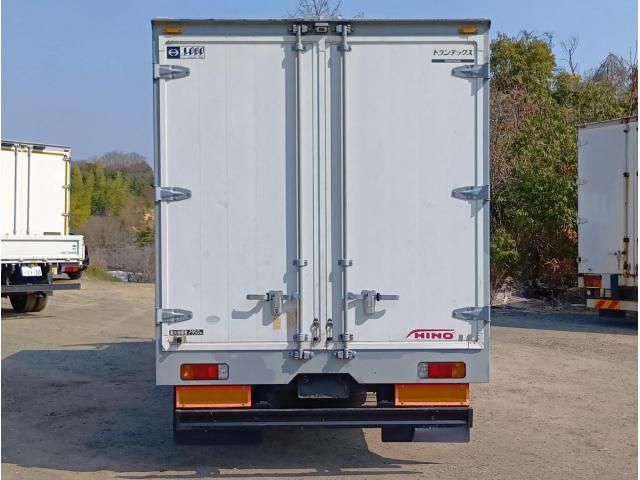 HINO DUTRO 2007 Image 31