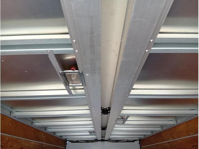 HINO DUTRO 2007 Image 31