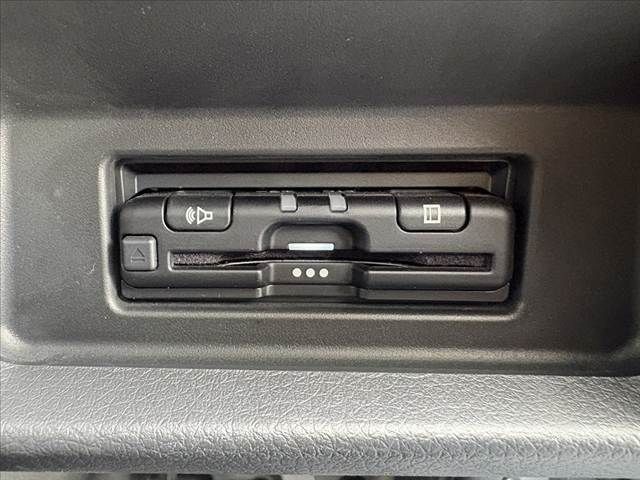 NISSAN CARAVAN VAN 4WD 2023 Image 31