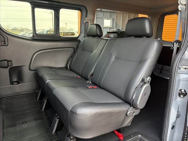 NISSAN CARAVAN VAN 4WD 2023 Image 31