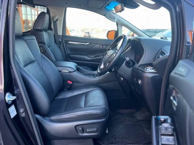 TOYOTA ALPHARD 2018 Image 31