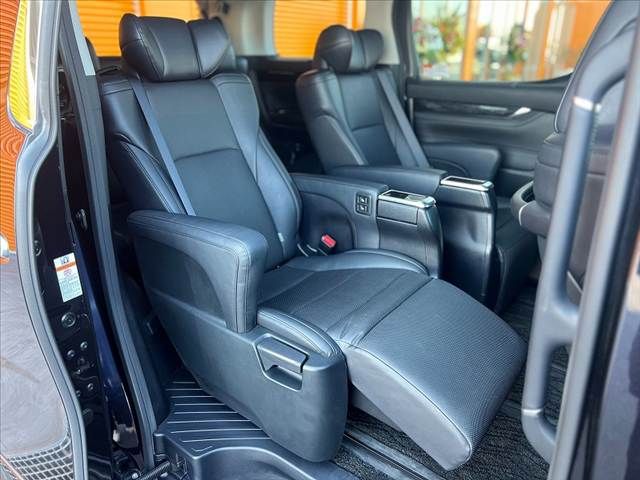 TOYOTA ALPHARD 2018 Image 31