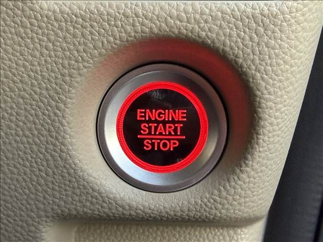 HONDA N BOX 2017 Image 31