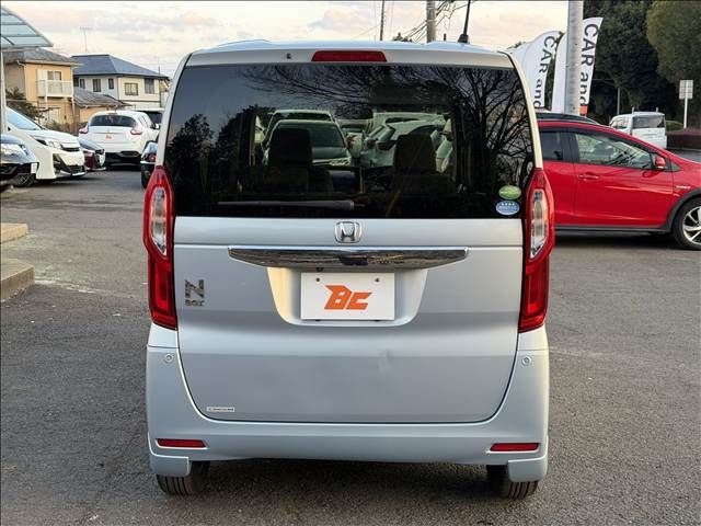 HONDA N BOX 2017 Image 31
