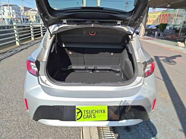 TOYOTA COROLLA SPORT HYBRID 2018 Image 31