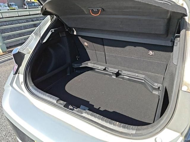 TOYOTA COROLLA SPORT HYBRID 2018 Image 31