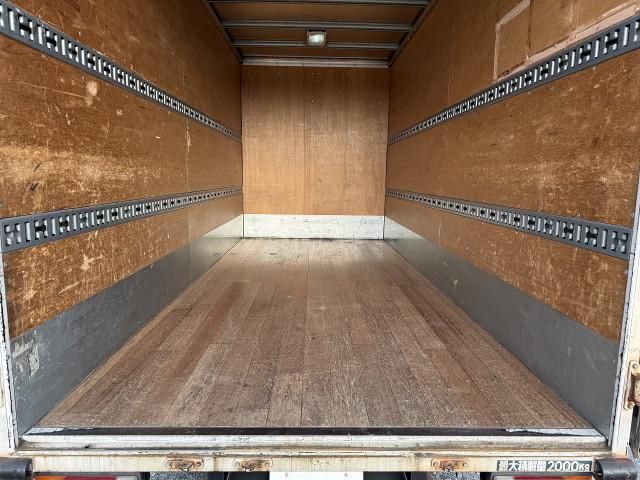 MITSUBISHI CANTER 2013 Image 31