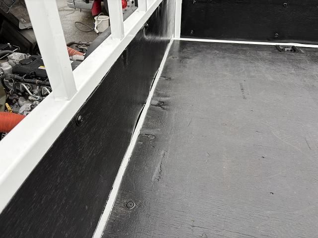 ISUZU ELF 2021 Image 31