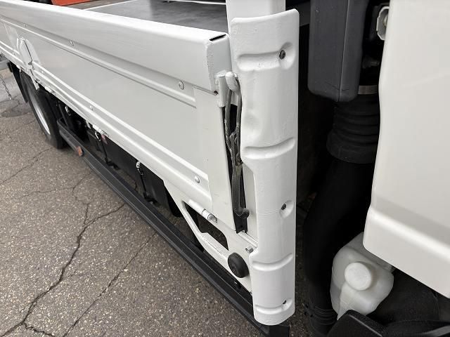 ISUZU ELF 2021 Image 31