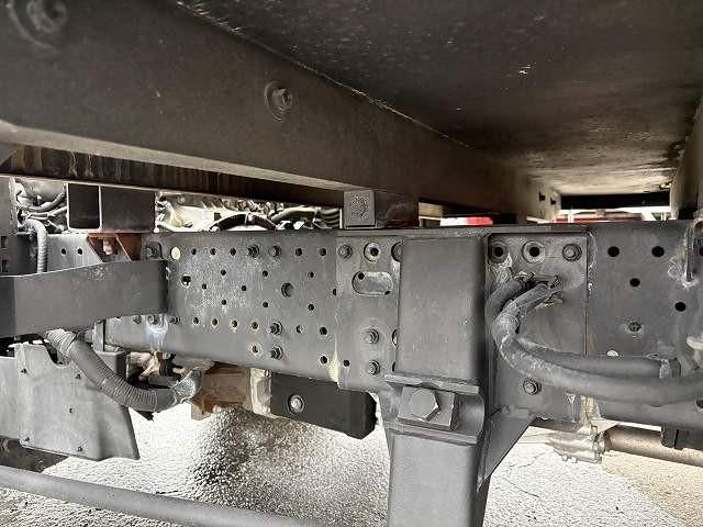 ISUZU ELF 2021 Image 31