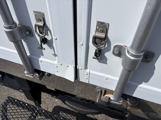 MITSUBISHI CANTER 2020 Image 31