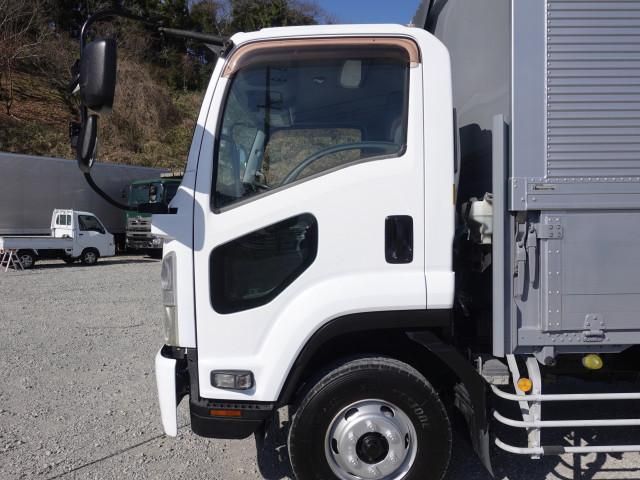 ISUZU FORWARD 2011 Image 31