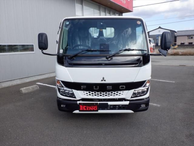MITSUBISHI CANTER 2025 Image 31
