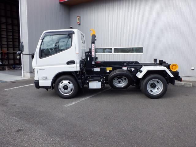 MITSUBISHI CANTER 2025 Image 31